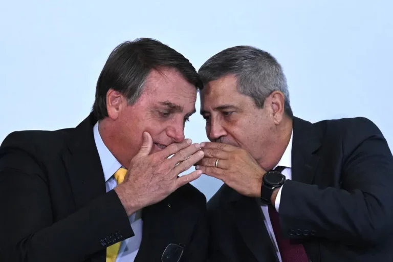 General Braga Netto tem 90% de chances de virar vice de Jair Bolsonaro