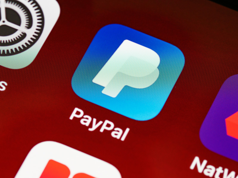 Imagem do app do PayPal. Alguns dos melhores aplicativos para ganhar dinheiro permitem saque pelo PayPal