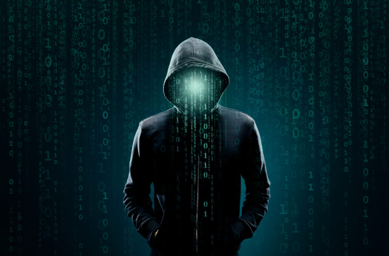 Hackers brasileiros do grupo GeoMetrix conduzem ataques de phishing visando contas bancárias e criptomoedas