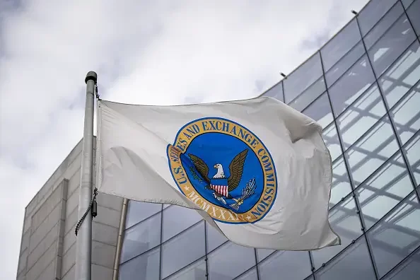 SEC eleva o tom contra empresas de criptomoedas e bate recorde em ações movidas contra esses negócios