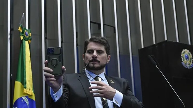 O ministro do Supremo Tribunal Federal (SF), Alexandre de Moraes, autorizou o recolhimento do depoimento