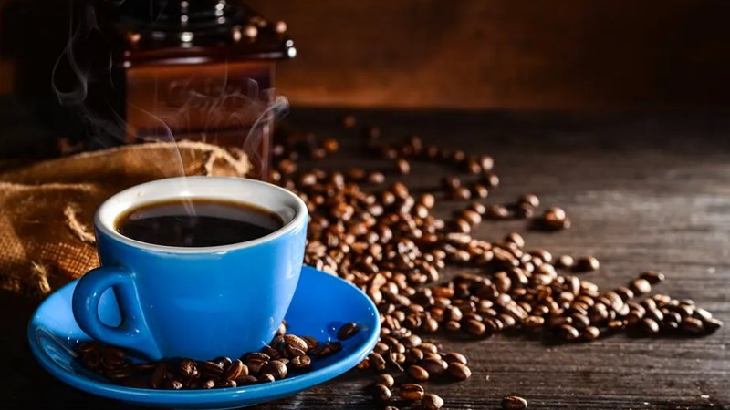 A ingestão de uma quantidade específica de xícaras diárias de cafeína tem relação com menor risco de diabetes