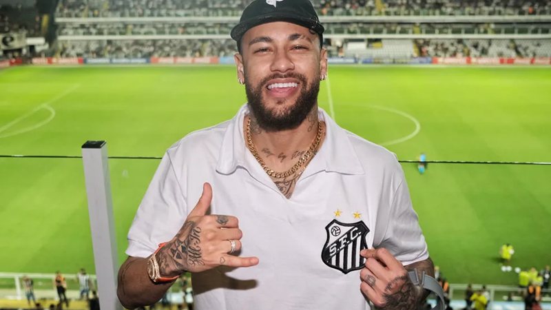 O atacante Neymar deixou os torcedores santistas eufóricos com a chance de ver o ídolo em campo