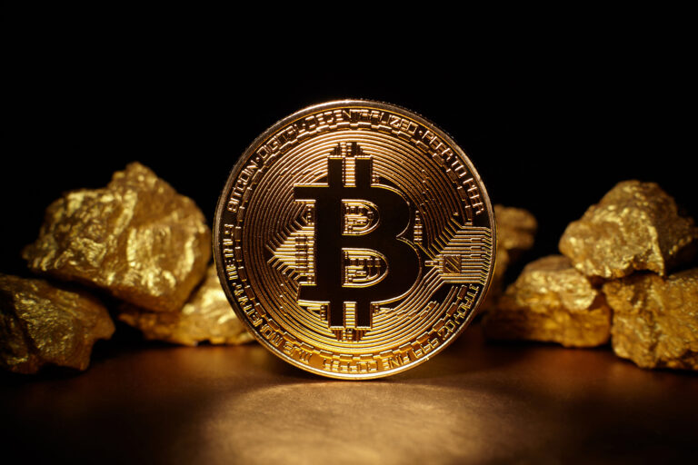 Bitcoin sente a movimentação de suas baleias e valor da cripto desaba