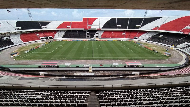 O departamento de segurança do clube pernambucano aponta que o acidente com a mulher aconteceu fora do estádio