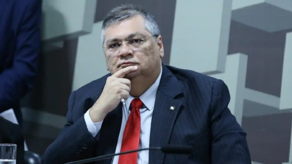 Atuação do ex-presidente Jair Bolsonaro (PL) está no radar do STF