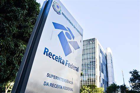 Receita Federal Intensifica Combate à Fraude com Criptomoedas Usando Inteligência Artificial